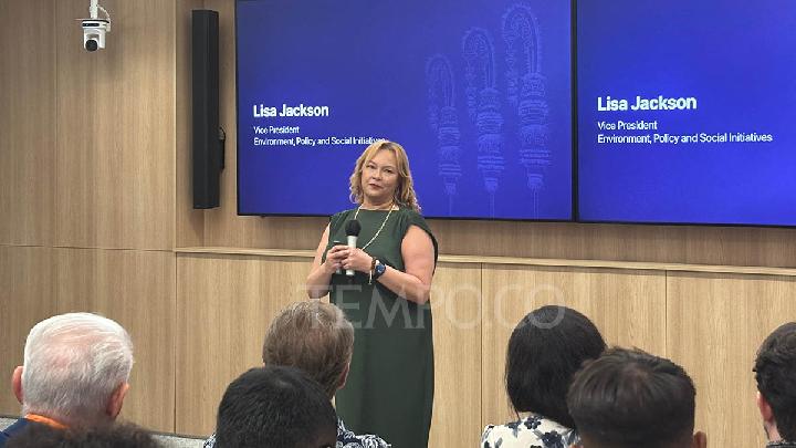 Apple Highlights Climate Commitment Through iPhone Recycling