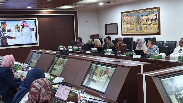 Ekonom BCA Bicara Potensi Danantara Dorong Investasi di 2026