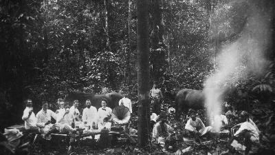 Holiday Photos from the Dutch Colonial Era