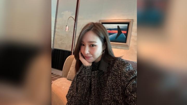 Profil Tiffany SNSD, dari Perjalanan Karier dan Kisah Asmaranya