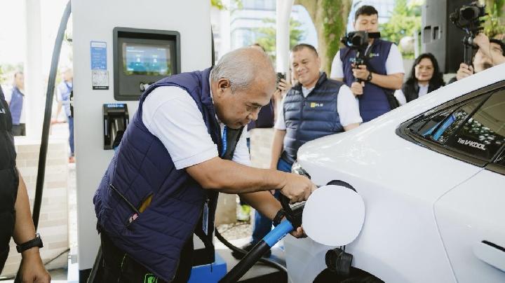 PLN Pastikan SPKLU Lampung-Surabaya Siap Layani Pemudik saat Nataru