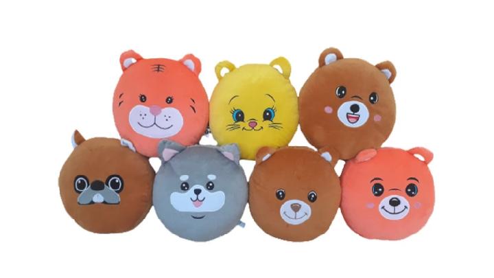 Empuk dan Estetis, Duduk Kian Nyaman dengan Bantal Berikut 