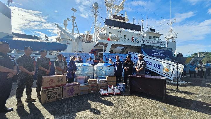 KKP Sumatra’daki Afet Mağdurlarına Su Arıtma Ekipmanları Dağıttı