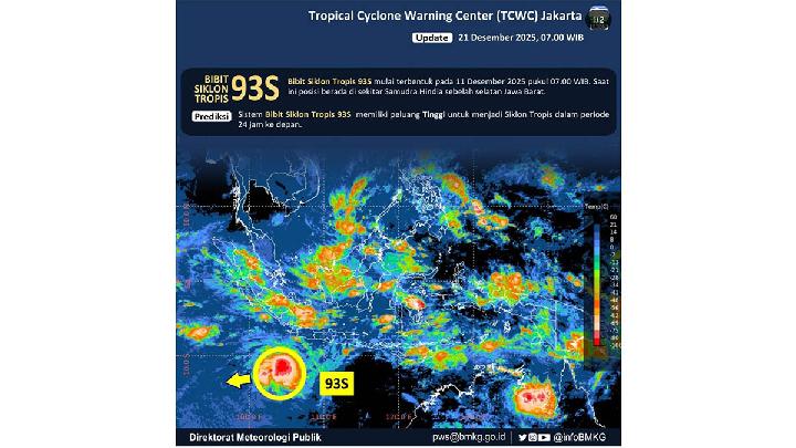 93S Tropical Cyclone Seed Forecast to Intensify into Storm off Indonesia This Evening