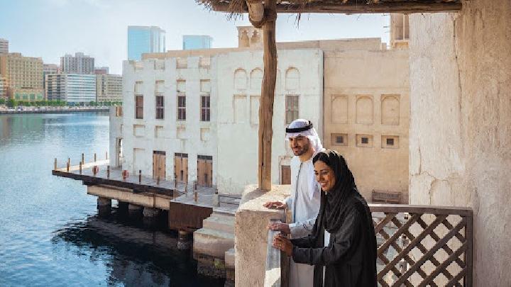 Getting to Know 5 Emirati Traditions for Authentic Dubai Vacation