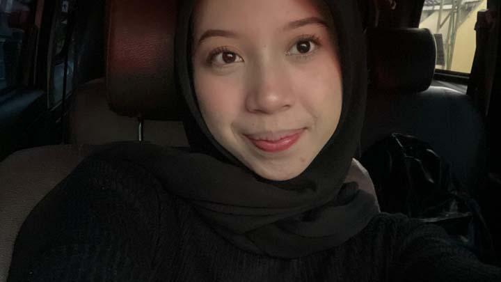 Cantika Review: Mencoba Essence Wondermis dengan Buliran Bubble yang Mudah Menyerap