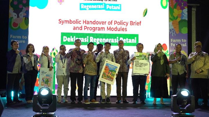 FAO, Indonesia Promote Youth-Led Agripreneurship at Farmers' Regeneration Summit