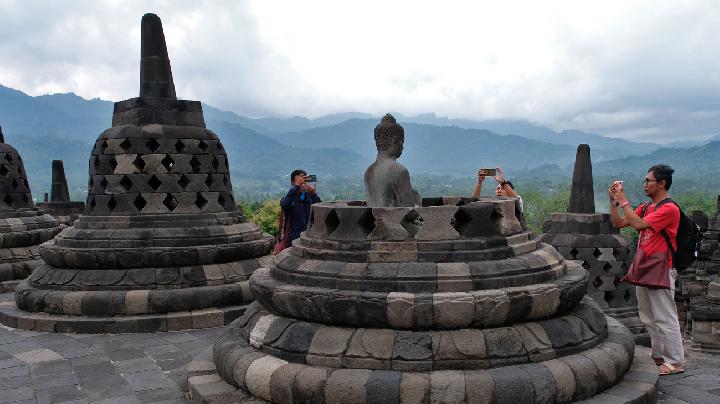 Yogyakarta Plans New Tourism Events for Borobudur and Prambanan