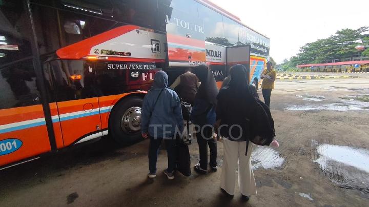 Puncak Arus Mudik Nataru di Terminal Depok Diprediksi Besok