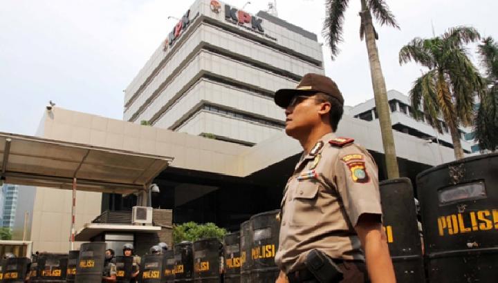 Tempo Veri Bilimi Anketi Sonuçları: Yolsuzluğu Ortadan Kaldırma Komisyonu Yolsuzluğu Takip Etme Konusunda Güvenilir, Tabandan Polri Kazandı