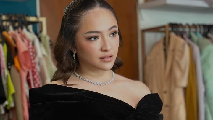 Outfit Repeater, Pilihan Gaya Marshanda yang Penuh Makna