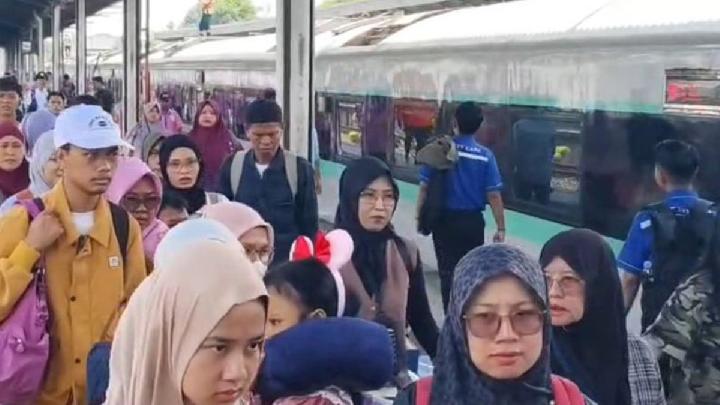 KAI Cirebon Serves 68,024 Passengers During Chinese New Year Holidays