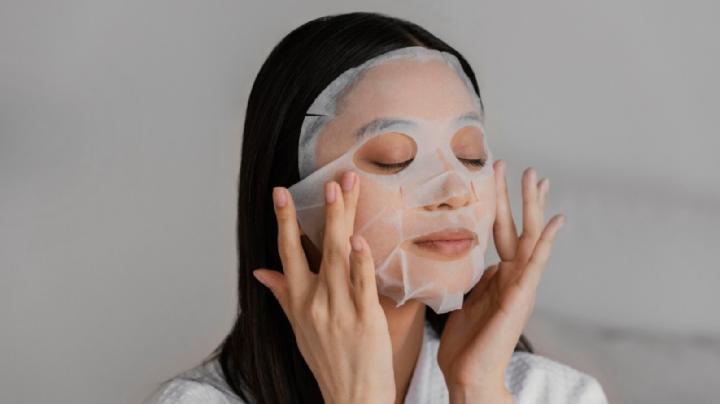 Sheet Mask sebagai Solusi Perawatan Wajah Praktis