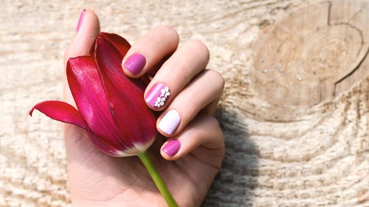Rekomendasi Kuteks untuk Nail Art yang Inspiratif dan Kuku Cantik