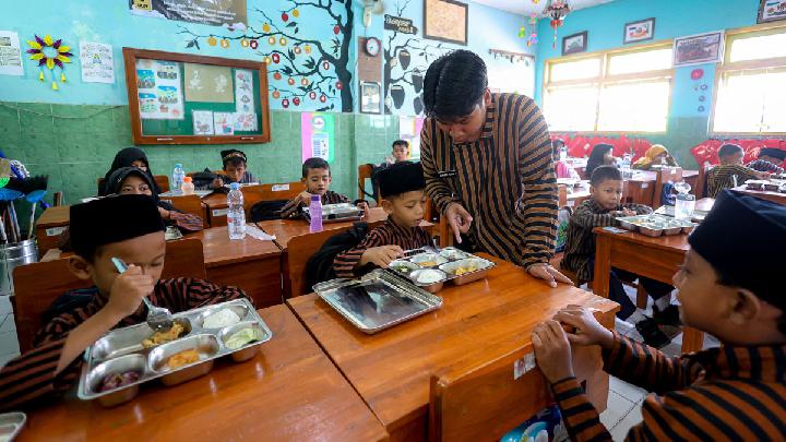 BGN: Schools Are Not Required to Accept Free Nutritious Meal Program