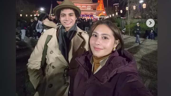 Potret Manis Prilly Latuconsina dan Omara Esteghlal Liburan di Jepang, Bawa Pesan Menyentuh