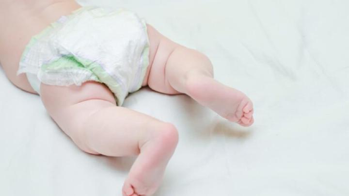 Rekomendasi Popok Bayi Celana dan Perekat untuk Si Kecil