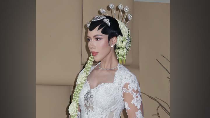 Detail Makeup Patricia Schuldtz, Menantu Tommy Soeharto saat Menikah