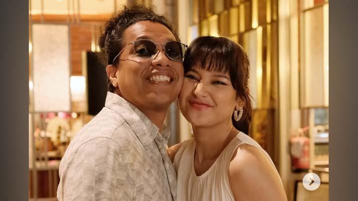 5 Tahun Menikah dengan Arie Kriting, Indah Permatasari: Semoga Semakin Banyak Tahun Bersama