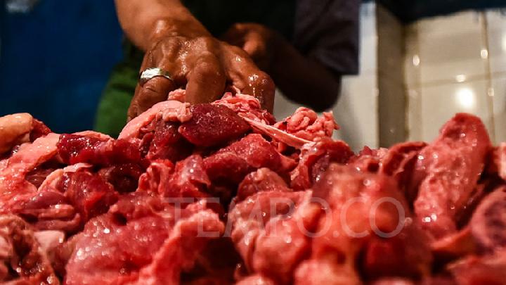 Most Food Prices Fall Ahead of Chinese New Year in Indonesia