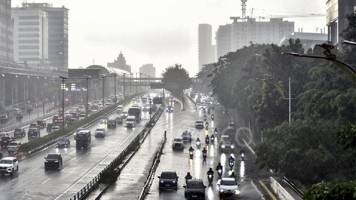 BMKG Warns of Severe Weather in Greater Jakarta Today