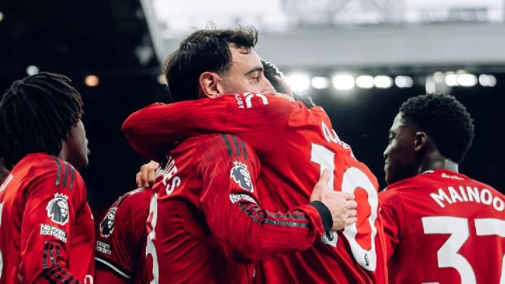 Manchester United Secure Three Points in 2-1 Win Over Brentford