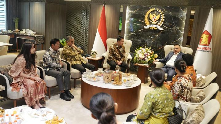 Puruboyo Kampı Jakarta’da MPR-DPR Liderleriyle Buluştu