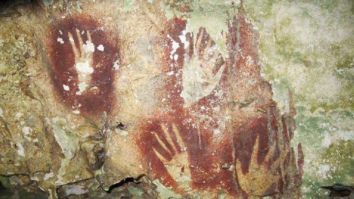 Indonesia Designates World's Oldest Rock Art in Sulawesi as Cultural Heritage