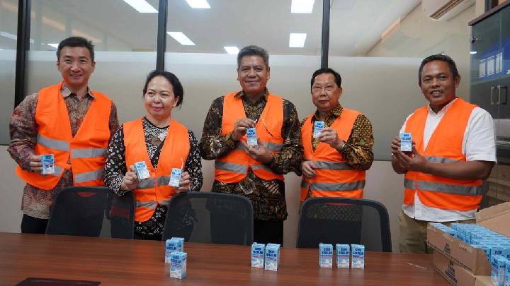 Ultrajaya Invests Rp1.14 Trillion to Supply Milk for Free Meal Program