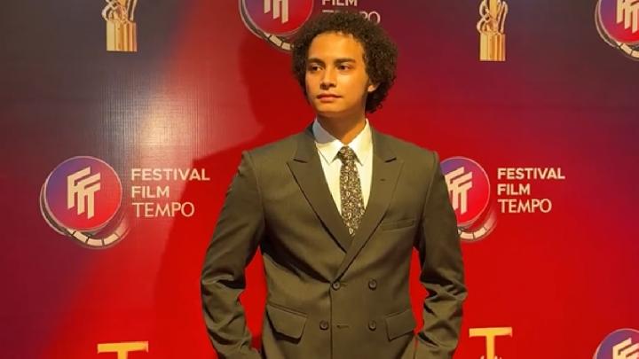 Omara Esteghlal Raih Piala Festival Film Tempo 2025, Prilly Latuconsina Ungkap Rasa Bangga