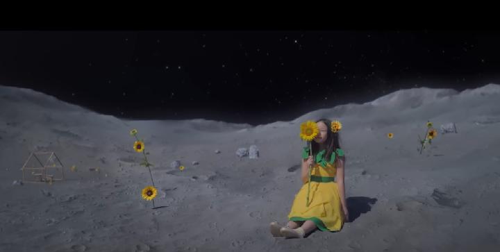 25 Lagu Barat dan Indonesia Tentang Kehilangan Orang Tua atau Sahabat