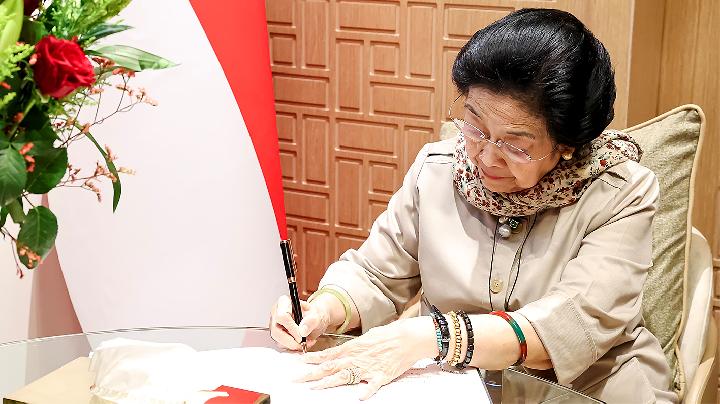 Megawati: Indonesia Harus Punya Keyakinan, Keteguhan, Keberanian, dan Kesabaran
