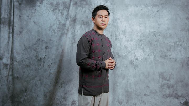 Cakra Khan Duet dengan Chrisye, Hadirkan Versi Baru Lagu Ketika Tangan Dan Kaki Berkata