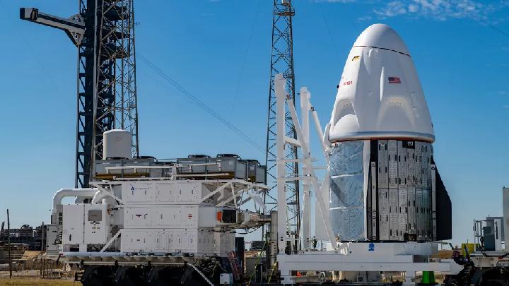 Musk's SpaceX IPO Holds Both Promise and Peril