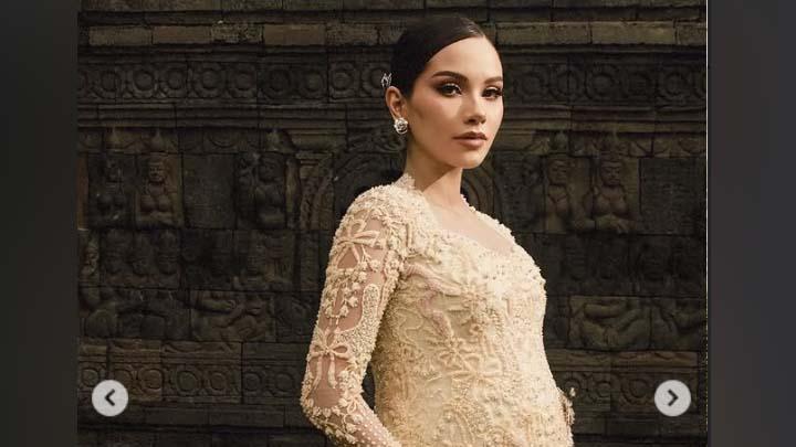 Makeup Look Alyssa Daguise saat Acara 7 Bulanan Kehamilan, Warganet: Bumil Tercantik