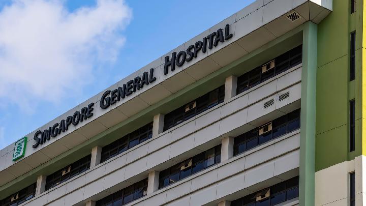 Indonesian Woman Injured in Singapore Crash Regains Consciousness