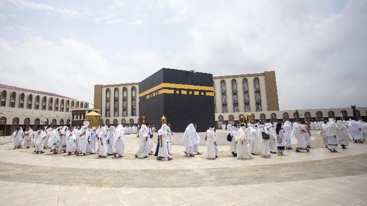 Indonesia Maintains 2026 Hajj Timeline Amid Middle East Tensions