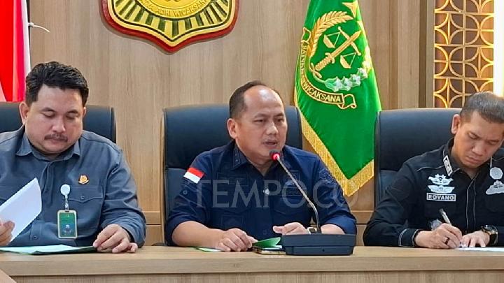 AGO Searches Ombudsman Office in Cooking Oil Corruption Probe