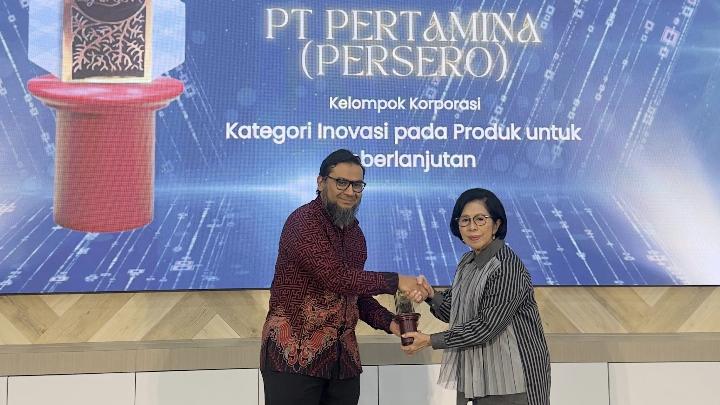PT Pertamina (Persero) meraih penghargaan Anugerah Avirama Nawasena 2026 dalam kategori Kelompok Korporasi pada ajang yang diselenggarakan Sekolah Bisnis dan Manajemen Institut Teknologi Bandung (SBM ITB) di ITB Kampus Ganesha, Bandung, Rabu, 11 Februari 2026. Dok. Pertamina