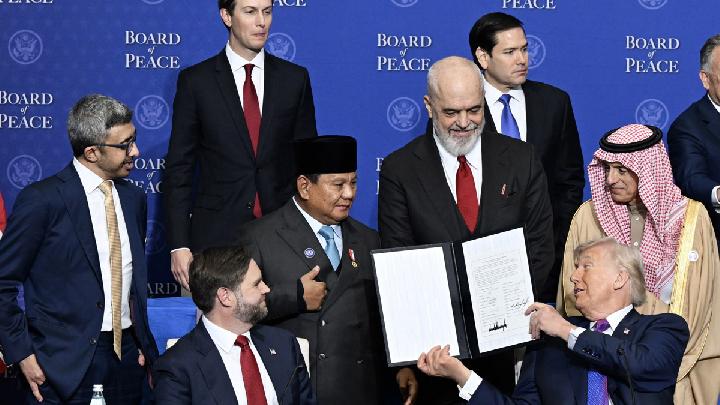 Trump Praises "Tough" Prabowo at Board of Peace Summit