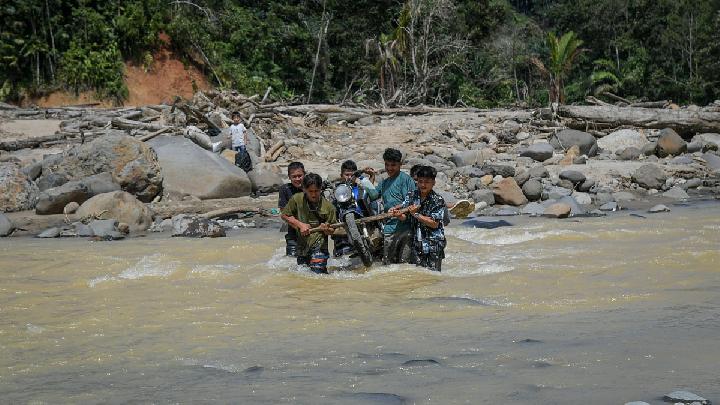Infrastruktur di Sumatera Belum Sepenuhnya Pulih