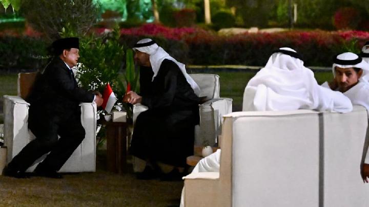 Prabowo Breaks Fast with Seven UAE Emirs During Official Visit