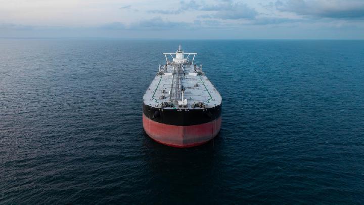 Iran Says It Will 'Set Ablaze' Any Ship Trying to Pass Through Strait of Hormuz