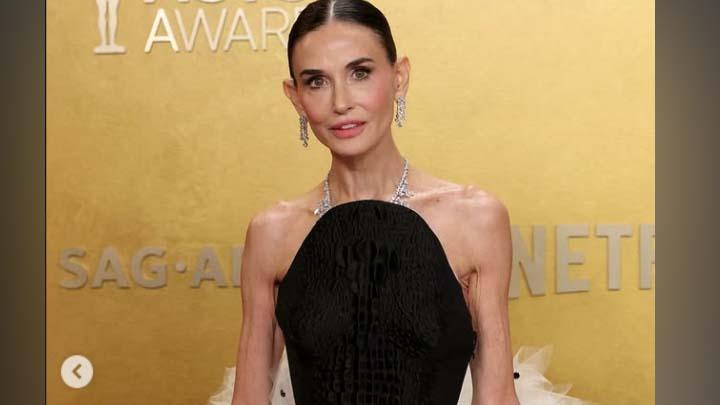 Penampilan Demi Moore di Actor Awards 2026 Tuai Sorotan, Kenapa?
