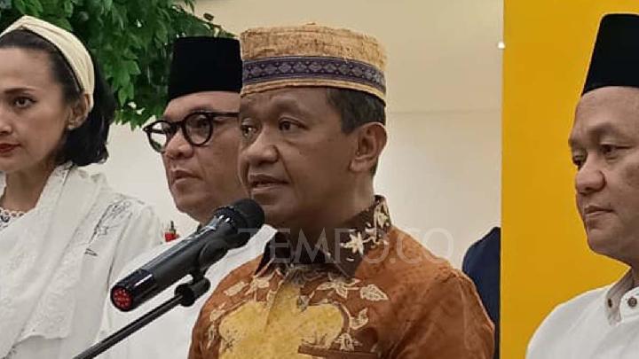 Minister Bahlil Urges Calm: No Need for Fuel Panic Buying