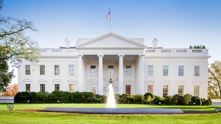 Is a US Recession Coming in 2026? Here's What Analysts Say