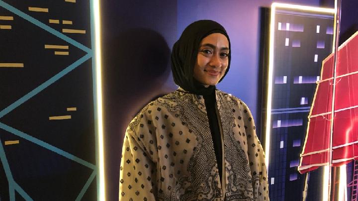 Ayudia Cerita Perbedaan Cara Ngopi Orang Indonesia dan Hong Kong