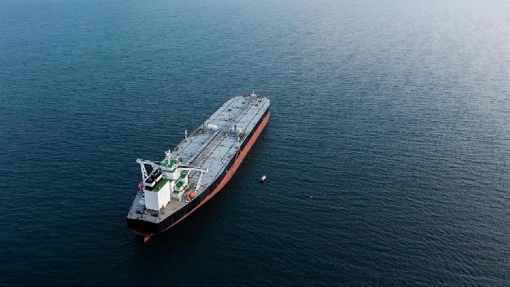 Global Oil Prices Surge Past US$100 a Barrel as Iran War Escalates