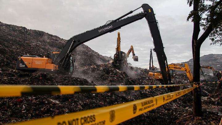 Bantargebang Landfill Tragedy Shows Waste Management Failure, Minister Says