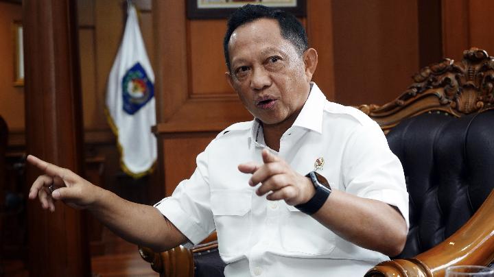 Indonesia Mulls Incentives for Social Media Age Restriction Policy